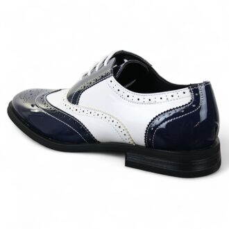 Herenschoenen met vetersluiting in marineblauw en wit, in de kleur 'Brogues' Navy - EU 42
