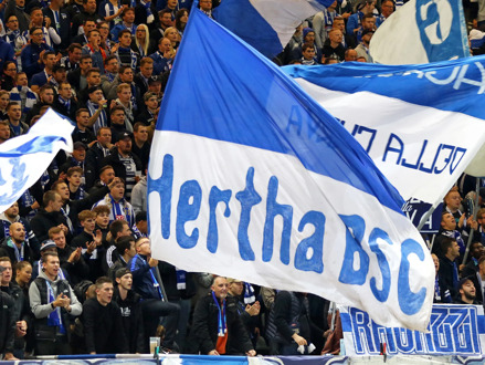 Hertha BSC Berlin vs Hannover 96 (Bundesliga 2) (Vliegtuig)