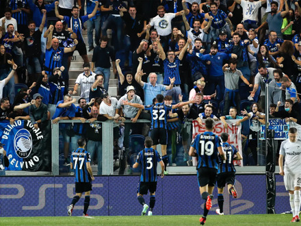 Hertha BSC Berlin vs VfL Bochum (Bundesliga 2) (Eigen vervoer)