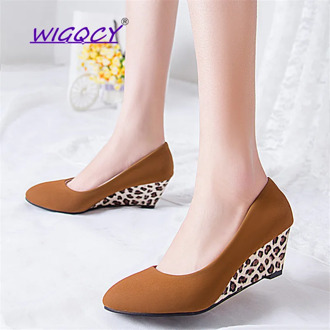 High Heels Women Wedge Round Toe Heels Shoes Leopard High Heels Office Ladies Black Suede Pumps Spring Autumn Shallow Shoes