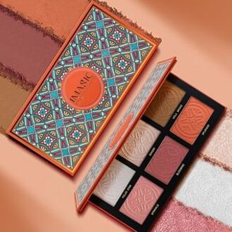 Highlight & Blush & Contour Comprehensive Palette 24g