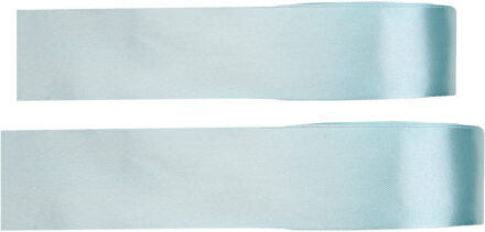 Hobby/decoratie sierlint - 2x - satijn - lichtblauw - 1,5 cm/15 mm x 25 meter - cadeaulint