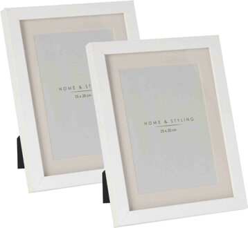 Home & Styling 2x Stuks Kunststof fotolijsten geschikt voor een foto van 15 x 20 cm