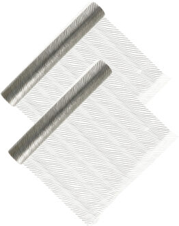Home & Styling decoratie stof/tafellopers - 2x - zilver -relief 30 x 500 cm - polyester