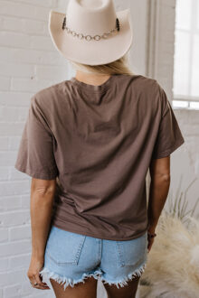 Honky Tonk Honey Graphic T-shirt - maat L Donker Bruin