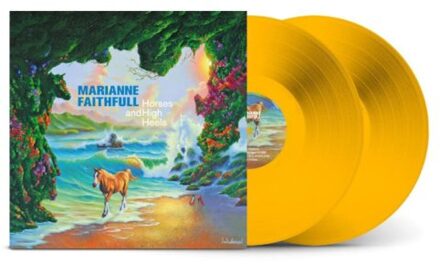 Horses And High Heels - Marianne Faithfull