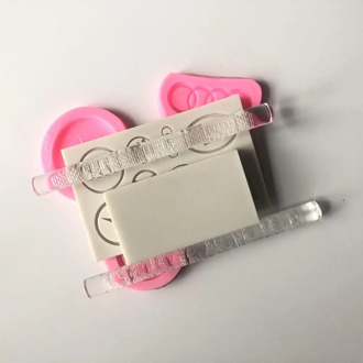 Hot Car Logo Cutting Cake Decoration Tools Fondant Logo Printing Mold Biscuit Cutting Rolling Pin Stamp Mould Kitchen Supplies