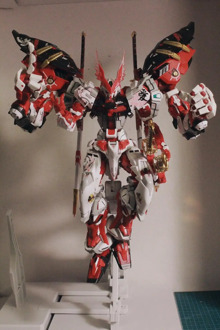 Hot Selling MG DABAN 8814 MBF-P02 Astray RED Frame gundam MB POWERED RED and gerbera straight Ver. assembly Anime Toys Figure