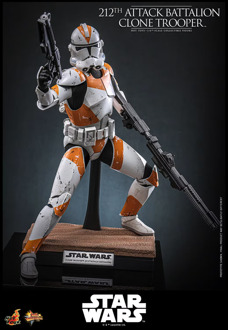 Hot Toys 1/6 212th Attack Battalion Clone Trooper - Star Wars - Revenge of the Sith