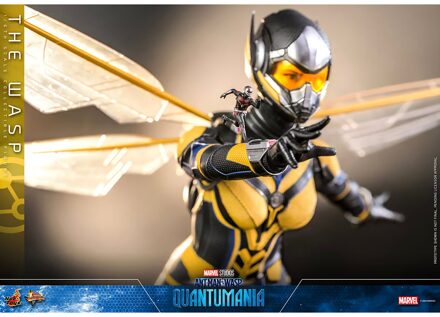 Hot Toys 1:6 Scale Marvel Ant-Man and the Wasp: Quantumania Wasp Statue