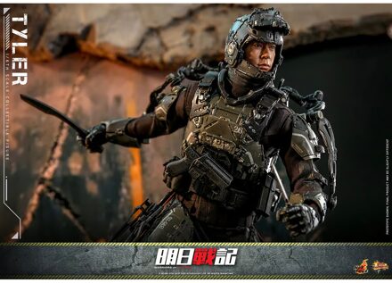 Hot Toys 1:6 Scale Warriors of Future Tyler Statue
