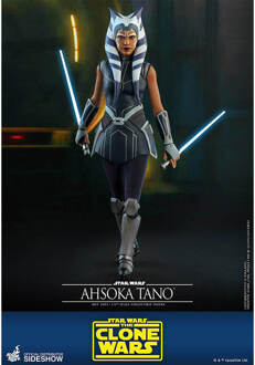 Hot Toys Star Wars The Clone Wars Action Figure 1/6 Ahsoka Tano 29 cm