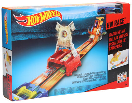 Hot Wheels super looping achtervolgingsrace