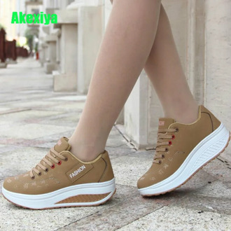 Hot Women Sneakers 2019 Breathable Waterproof Wedges Platform Vulcanize Shoes Woman Pu Leather Women Casual Shoes tenis feminino