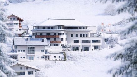 Hotel Beverly Hill (Adults Only)