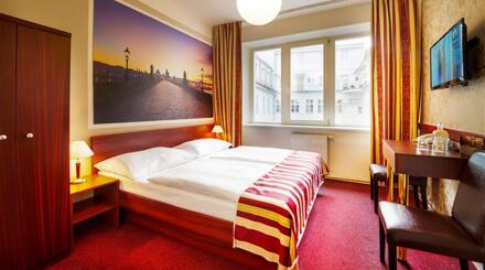 Hotel Metropolitan Old Town