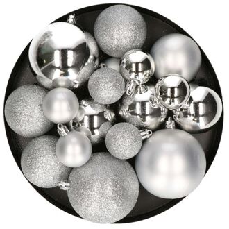 House of Seasons 46x stuks kunststof kerstballen zilver 4, 6 en 8 cm - Kerstbal Zilverkleurig
