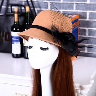 HT1223 Stijlvolle Vintage Vrouwen Hoeden Met Veer Mesh Dames Brede Rand Wol Bowler Fedora Hoeden Solid Red Floppy Cloche Emmer hoeden kameel