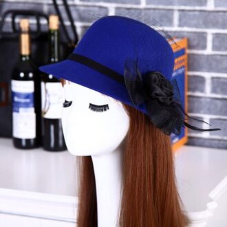 HT1223 Stijlvolle Vintage Vrouwen Hoeden Met Veer Mesh Dames Brede Rand Wol Bowler Fedora Hoeden Solid Red Floppy Cloche Emmer hoeden koninklijk blauw