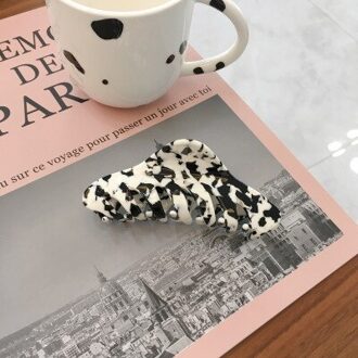 Huanzhi Koreaanse Zwart Wit Koe Kleur Acryl Acetaat Haar Clip Geometrie Hoofd Accessoires Klauw Clip Voor Vrouwen Sieraden 8