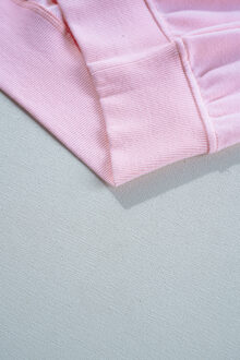 Hugs Kisses Fuzzy Sweatshirt - maat M Lichtroze