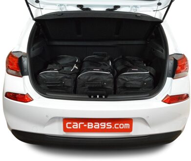 Hyundai i30 (PD) 2017-heden 5-deurs hatchback Zwart