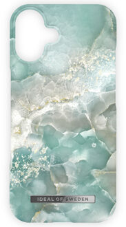 iDeal of Sweden Fashion Backcover voor de Apple iPhone 16 - Azura Marble Meerkleurig