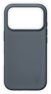 iDeal of Sweden Silicone Case met MagSafe voor de Apple iPhone 17 Pro Max - Midnight Blue Donkerblauw