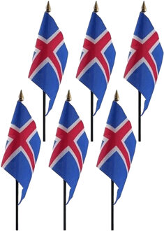 IJsland - 6x - mini vlaggetje van 10 x 15 cm op stokje - Landen vlag - H27 cm