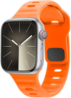 Imoshion Active Sport siliconenbandje voor de Apple Watch Series 1 t/m 9 / SE (38/40/41 mm) | Series 10 / 11 (42 mm) - Oranje - 41 mm