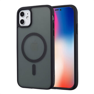 Imoshion Color Guard Backcover met MagSafe voor de Apple iPhone 11 - Zwart
