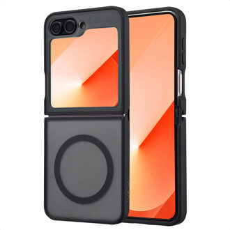 Imoshion Color Guard Backcover met MagSafe voor de Samsung Galaxy Z Flip 6 - Zwart