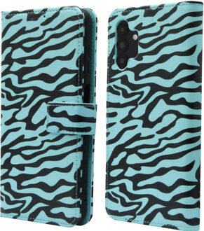 Imoshion Design Bookcase voor de Samsung Galaxy A13 (5G) - Black Blue Stripes Meerkleurig