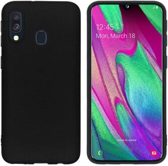 Imoshion hoesje Samsung A40 - Samsung A40 telefoonhoesje - Samsung Galaxy A40 hoesje - telefoonhoesje Samsung A40 - Samsung A40 hoesje - Siliconen hoesje - Zwart - iMoshion Color Backcover