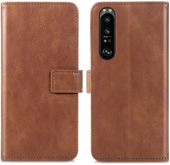 Imoshion Luxe Bookcase voor de Sony Xperia 1 III - Bruin