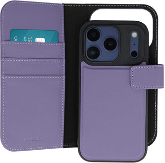 Imoshion Uitneembare 2-in-1 Luxe Bookcase voor de Apple iPhone 17 Pro - Paars