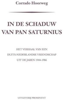 In de schaduw van Pan Saturnius - Boek Corrado Hoorweg (9492395223)