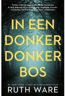 In een donker, donker bos
