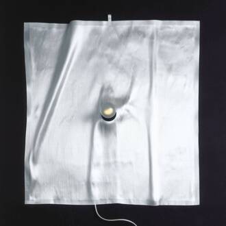 Ingo Maurer Delight wandlamp in handdoekvorm wit
