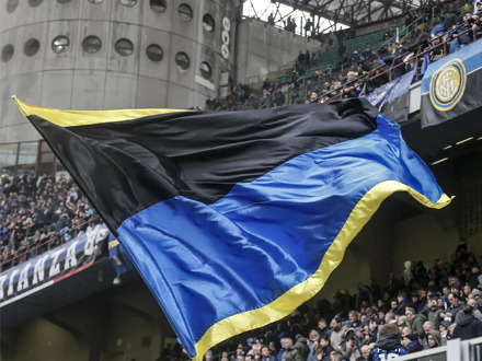 Internazionale vs Pisa (Serie A) (Vliegtuig)