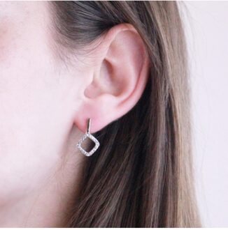 Irina oorbellen - Oostenrijks kristal Wit Zilver