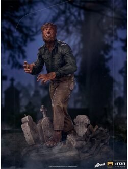 Iron Studios Wolfman Deluxe The Wolfman Art Scale 1/10 Collectible Statue (21cm)