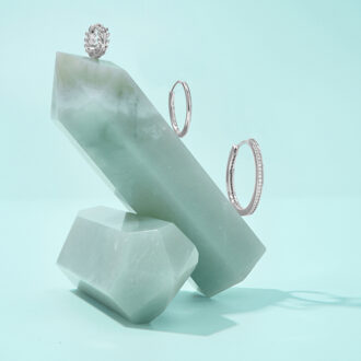 Isbak oorbellen, gerhodineerd Zilver