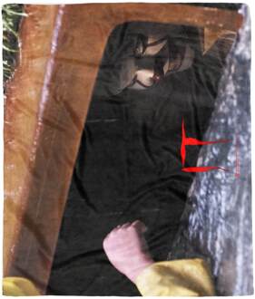 IT Chapter 1 (2017) Pennywise Fleece Blanket - L