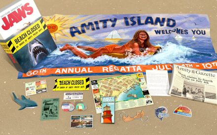 Jaws - Amity Island Summer of 75 Kit
