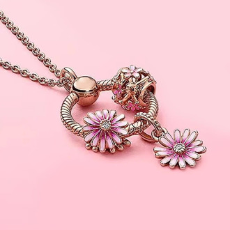 jewelry 2020 new 100% 925 Sterling Silver 1:1 spring pink girl heart piercing Daisy series letter O pendant necklace