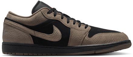 Jordan 1 Low Sneakers Heren - Zwart - Maat 43 - Suède Black
