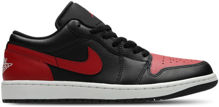 Jordan 1 Low Sneakers Heren - Zwart - Maat 44 - Leer Black
