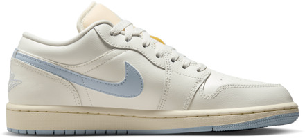 Jordan Aj1 Low Sneakers Dames - Beige - Maat 39 - Mesh/Synthetisch