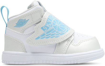 Jordan Sky Babyschoenen - Grijs - Maat 27 - Leer Grey
